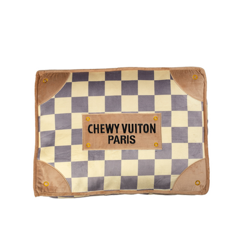 Chewy Vuitton dog bowl and mat in 2023